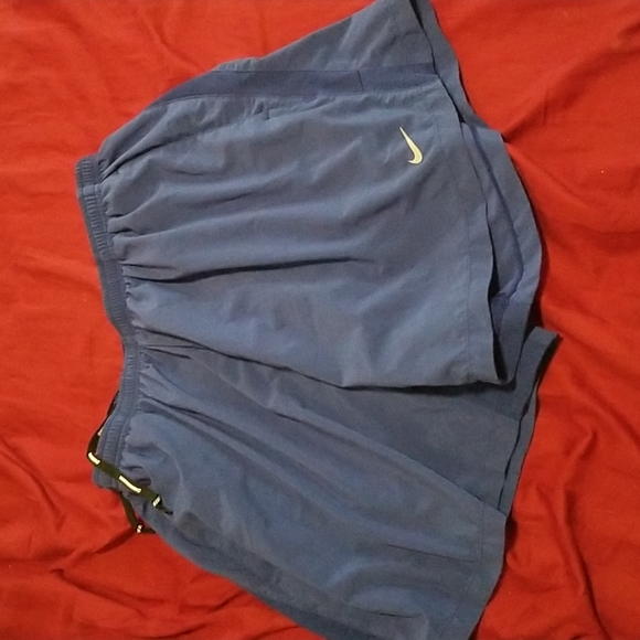 Nike Pants - NIKE DRIFIT RUNNING SHORTS LIKE NEW